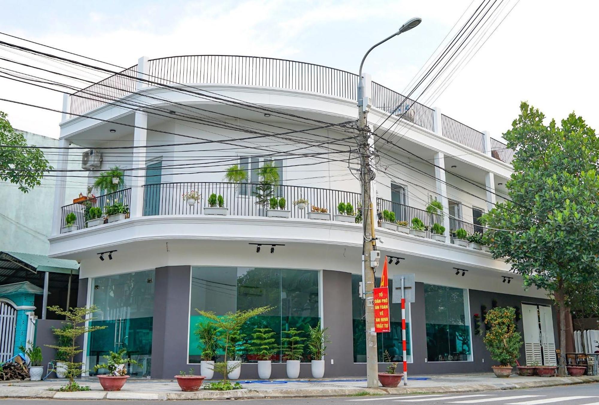 Local White House - Ecofriendly Homestay 다낭 외부 사진